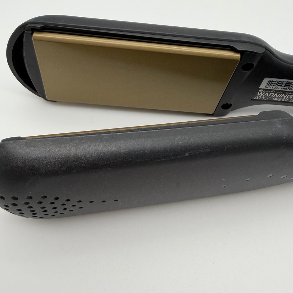 GHD SS5.0 Gold Wide PlateHair Straightener. - Picture 4 of 7